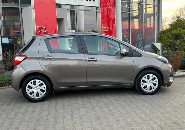 Toyota Yaris cena 54900 przebieg: 111942, rok produkcji 2020 z Poznań małe 191